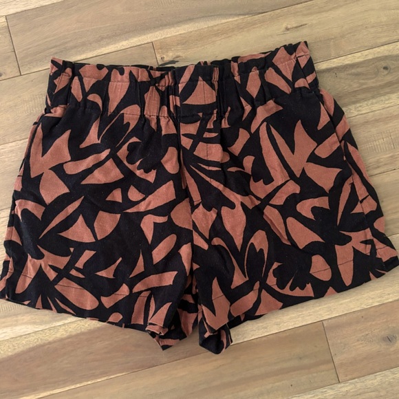 A New Day Paper bag High Waist Shorts - Picture 1 of 2